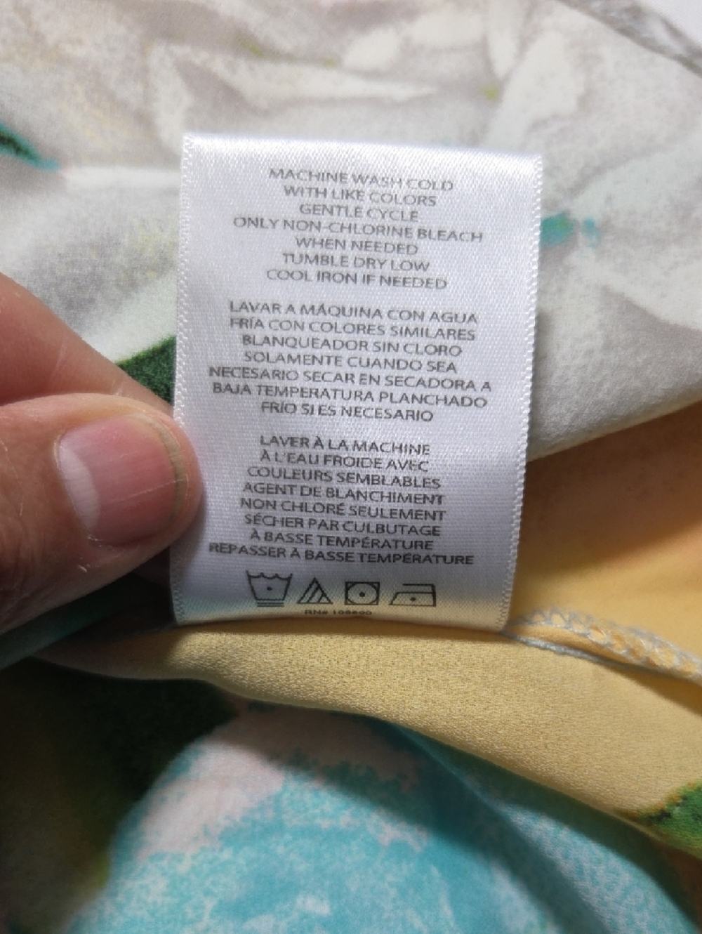 Seven 7 Floral Pleated Button-Up Tunic Top Pastel Multi V Neck Spring Lighweight - Picture 11 of 11
